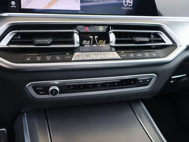BMW X5 xDrive45e High Executive 2021 Hybride Benzine 27