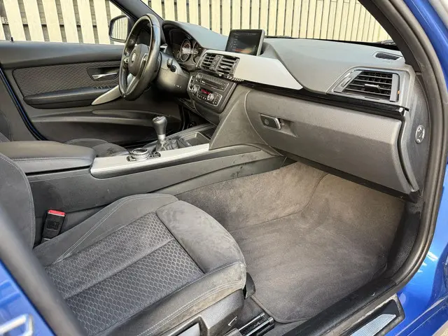 BMW 3 Serie Executive M-Sport -Xenon - 19 inch 2014 Benzine 5