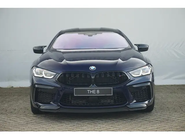 BMW 8 Serie 3