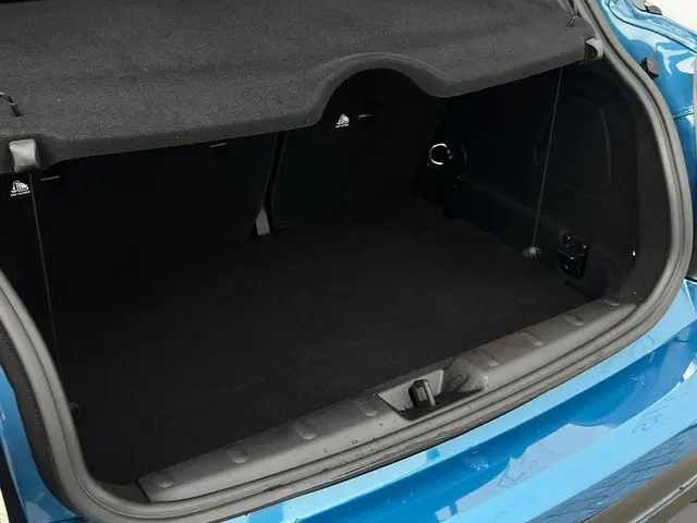 MINI Cooper Mini 1.5 Business Edition 2021 Benzine 17