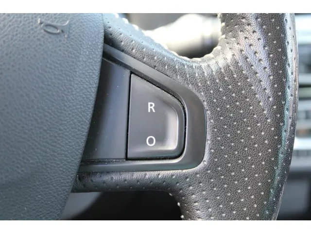 Renault Scénic 1.2 TCe Bose//Navi//Trekhaak!! 2013 Benzine 12