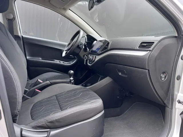 Kia Picanto 1.0 CVVT ISG Comfort Pack 2013 Benzine 31