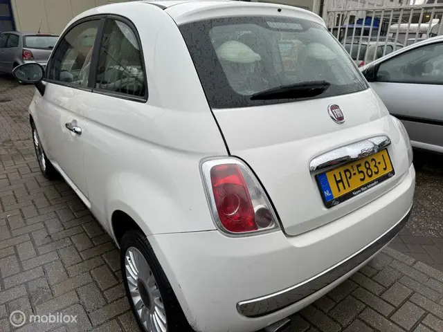 Fiat 500 1.2 Lounge 2013 Benzine 5