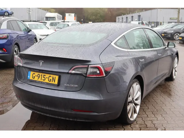 Tesla Model 3 Performance AWD 75 kWh 2019 Elektrisch 5