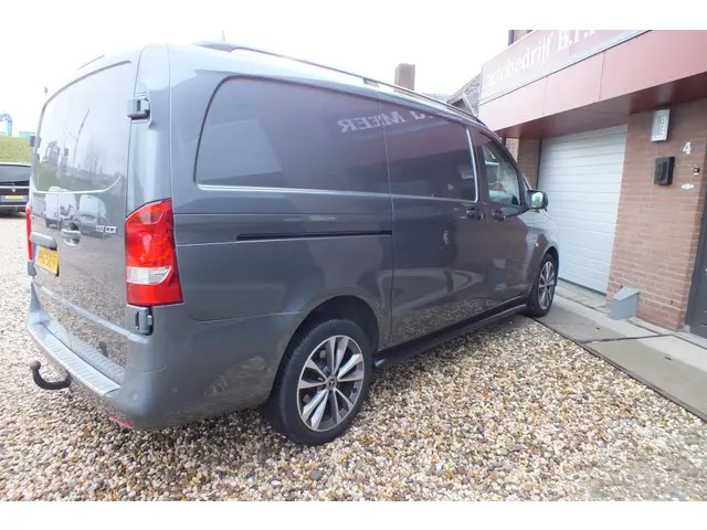 Mercedes-Benz Vito 119 CDI Lang 2022 Diesel 8