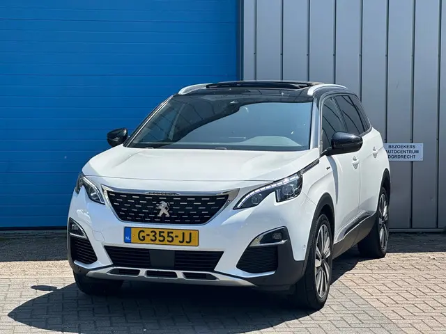 Peugeot 5008 1.2 PureTech PANO GT-Line 7 p 2019 Benzine 3