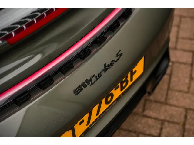 Porsche 911 3.8 Turbo S 2023 Benzine 59