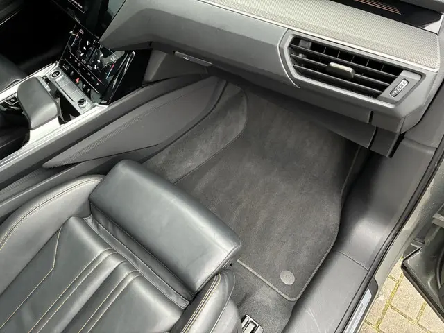 Audi e-tron HELAAS VERKOCHT!!! 2022 Elektrisch 45