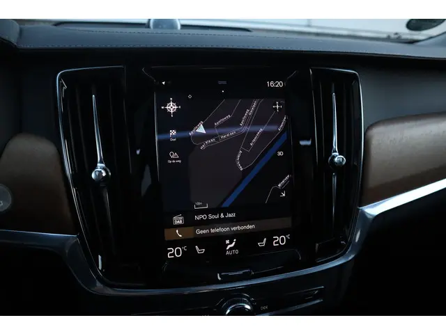 Volvo V90 2.0 T8 AWD Inscription 2019 Hybride Benzine 50