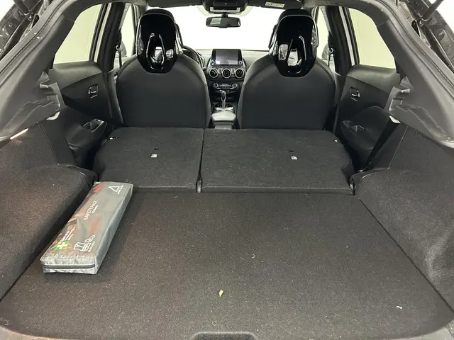 Nissan Juke 1.6 Hybrid Tekna 2023 Hybride Benzine 32