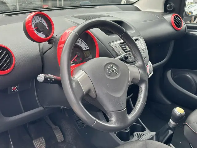 Citroën C1 1.0 Attraction 2014 Benzine 12