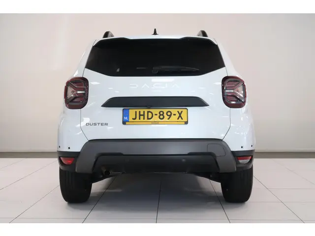 Dacia Duster 1.3 TCe 150 Journey EDC 2023 Benzine 19