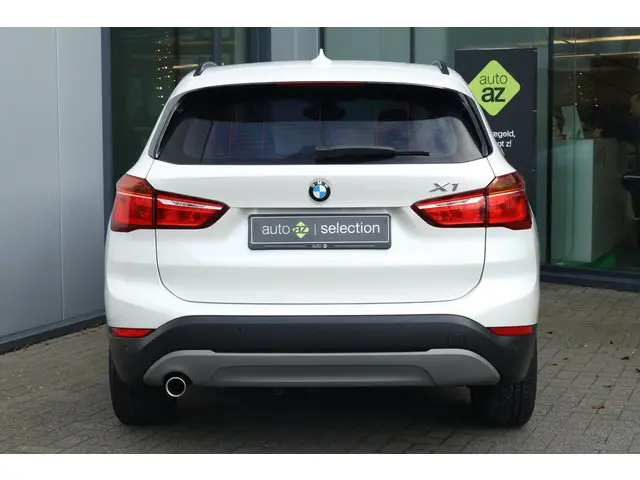 BMW X1 sDrive18d Executive 2017 Diesel 9