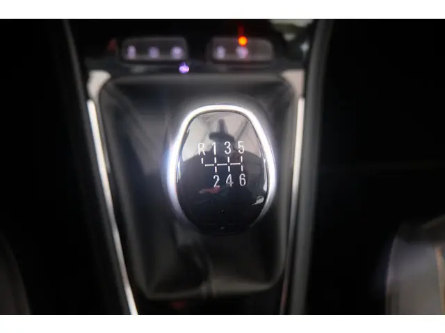 Opel Grandland X 1.2 Turbo Innovation 2019 Benzine 13