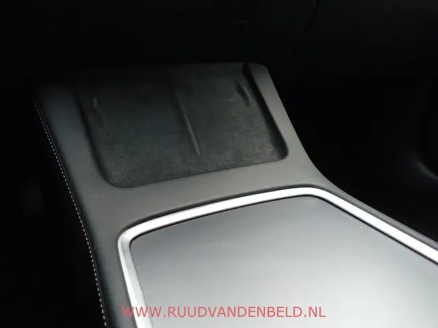 Tesla Model 3 SR+ 60kWh 2021 Elektrisch 11