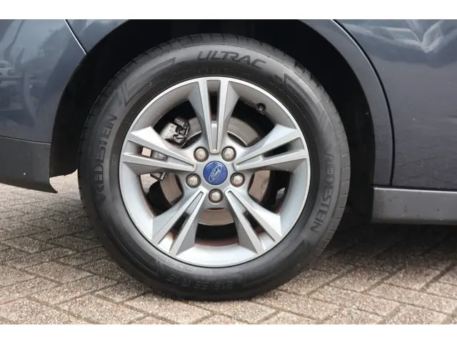 Ford C-MAX 1.0 Edition 2014 Benzine 34