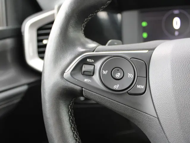 Opel Mokka 1.2 Turbo Elegance 2022 Benzine 18