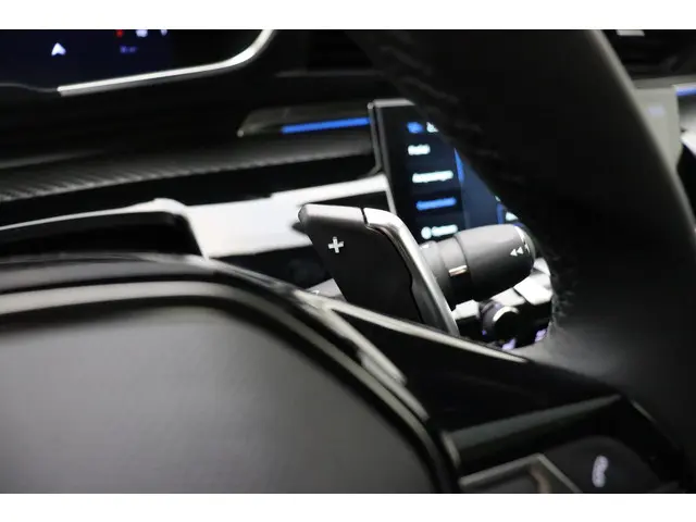 Peugeot 508 1.6 HYbrid 180 Allure 2025 Hybride Benzine 36