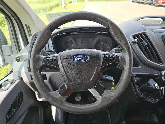 Ford Transit 2.2 2015 Diesel 11
