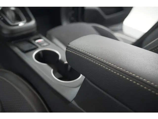 Renault Arkana Mild Hybrid 140 EDC Techno 2024 Benzine 43