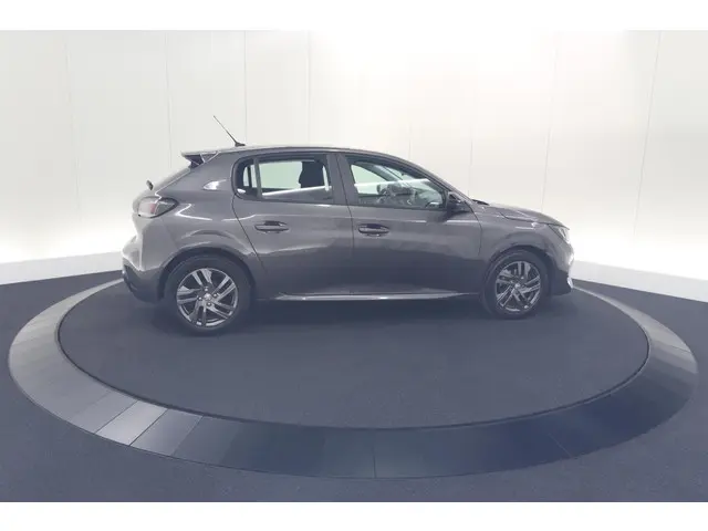 Peugeot 208 PureTech 100 Active Pack 2022 Benzine 9