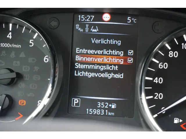 Nissan QASHQAI 1.2 Tekna 2015 Benzine 44