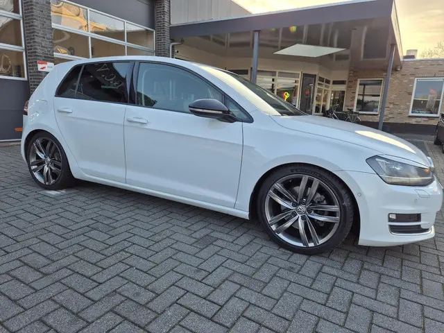 Volkswagen Golf 1.4 TSI ACT Highline 2013 Benzine 11