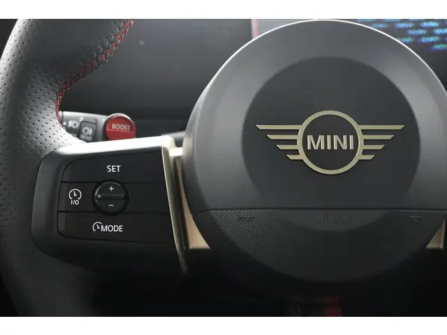 MINI Aceman E 2025 Elektrisch 16