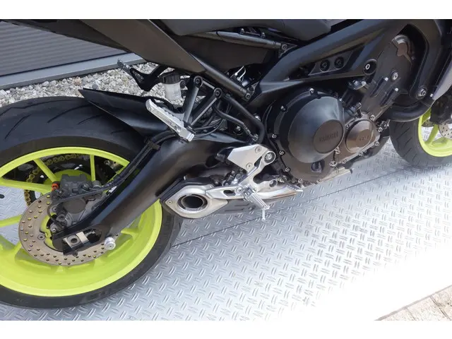 Yamaha MT 09 ABS 2017 Benzine 10
