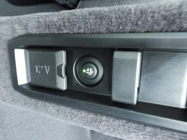 BMW 5 Serie Touring 550e xDrive 2025 Hybride Benzine 39