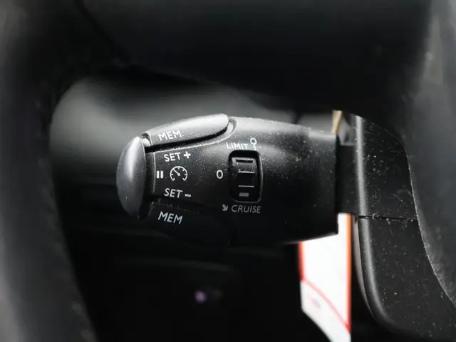Citroën C3 Aircross 1.2 PURETECH + TREKHAAK 2017 Benzine 22