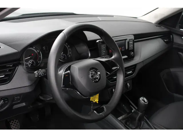 Škoda Kamiq 1.0 TSI 110pk Ambition 2021 Benzine 9