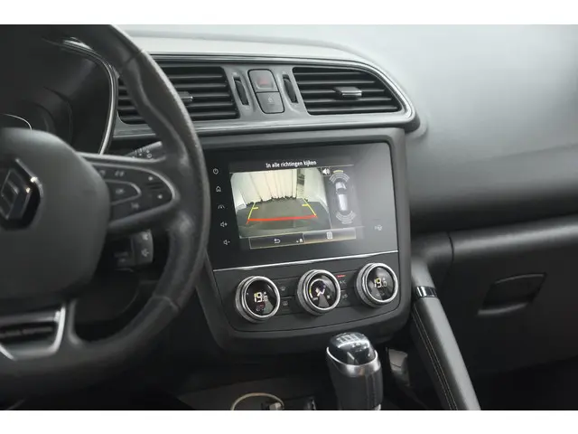 Renault Kadjar TCe 140 Black Edition 2021 Benzine 15