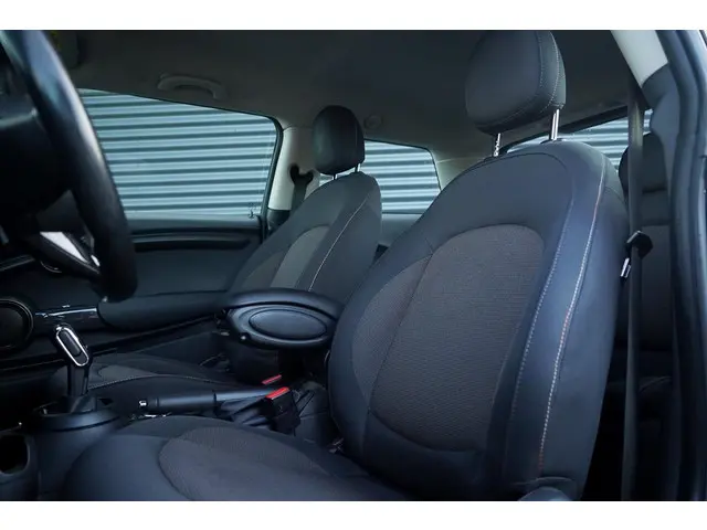 MINI 3-Deurs Mini 1.5 Chili 2018 Benzine 2