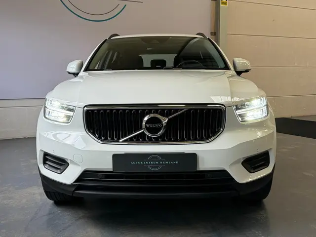 Volvo XC40 1.5 T2 Momentum Automaat 2021 Benzine 2