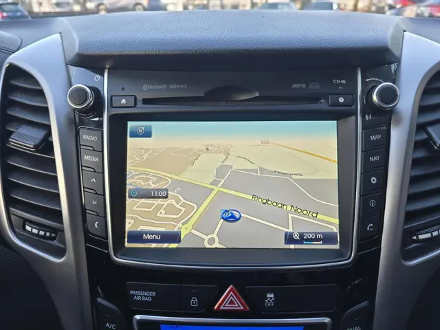 Hyundai i30 1.6 VERKOCHT 2015 Benzine 19