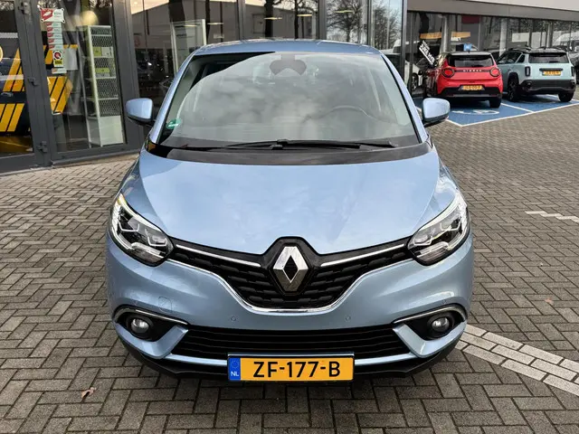 Renault Grand Scénic TCe 140 Bose 2019 Benzine 3