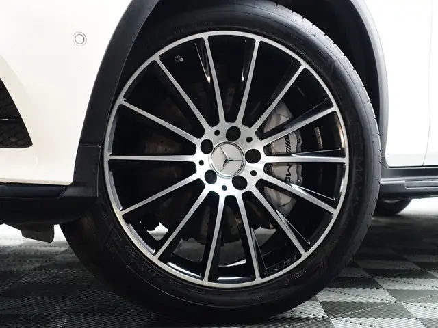 Mercedes-Benz GLC Coupe 43 AMG 4MATIC 2018 Benzine 37