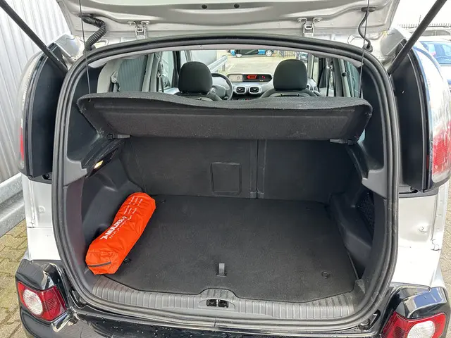 Citroën C3 Picasso 1.2 PureTech Exclusive 2015 Benzine 11
