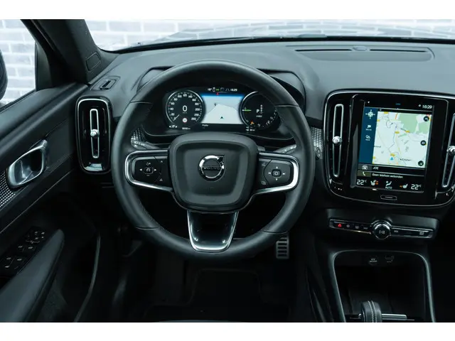 Volvo XC40 1.5 T4 Recharge R-Design 2022 Hybride Benzine 3