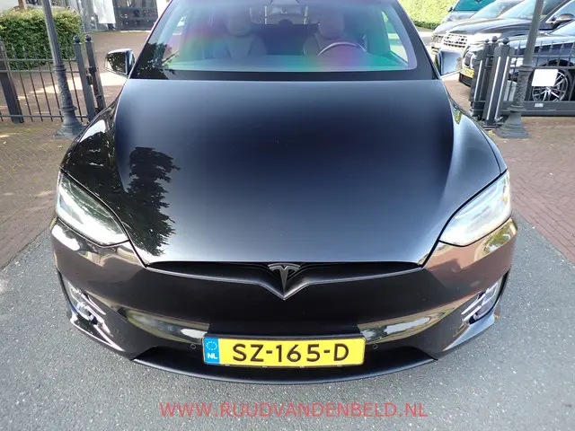 Tesla Model X 75D 2018 Elektrisch 37