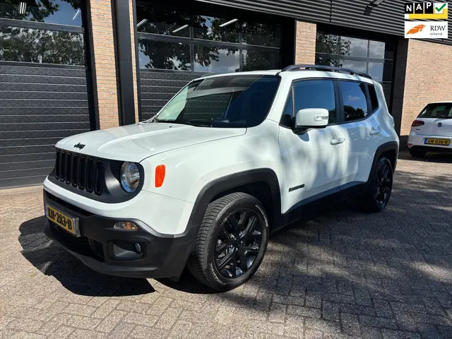 Jeep Renegade 1.6 E-Torq Black Line 2016 Benzine