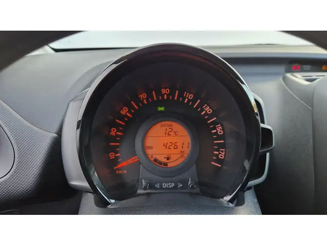 Toyota Aygo 1.0 VVT-i x-fun 2018 Benzine 17