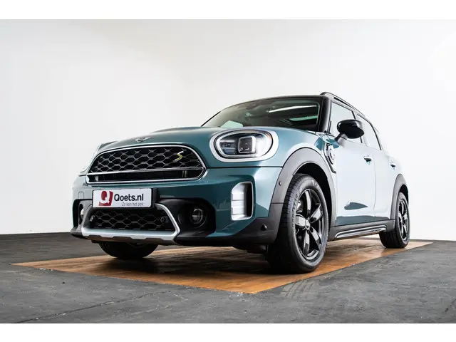MINI Countryman Cooper S E ALL4 2022 Hybride Benzine 21