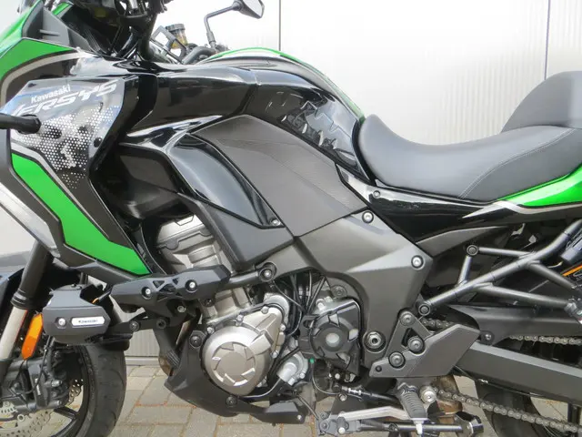 Kawasaki Versys 1000 S Grand Tourer 2021 Benzine 11