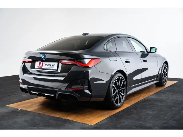 BMW i4 eDrive40 84 kWh 2022 Elektrisch 56