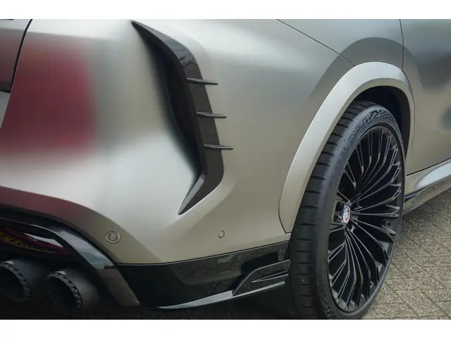 BMW X6 M Competition 2022 Benzine 14