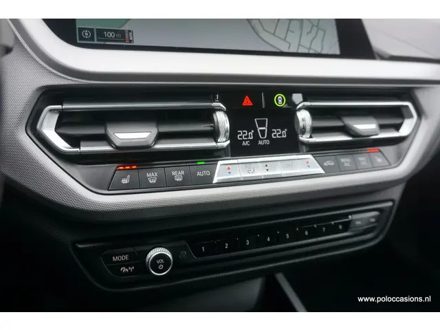 BMW 1 Serie 118i High Exec 2021 Benzine 18