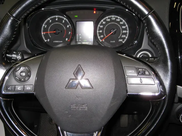 Mitsubishi ASX 1.6 Cleartec Intense 2015 Benzine 18