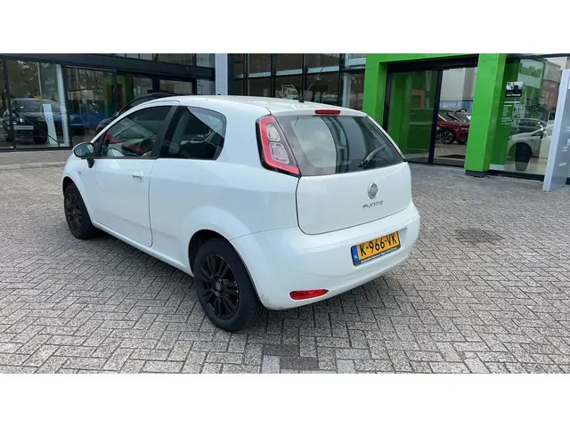 Fiat Punto Evo 1.2 Pop airco LM 2e eigenaar 2012 Benzine 4